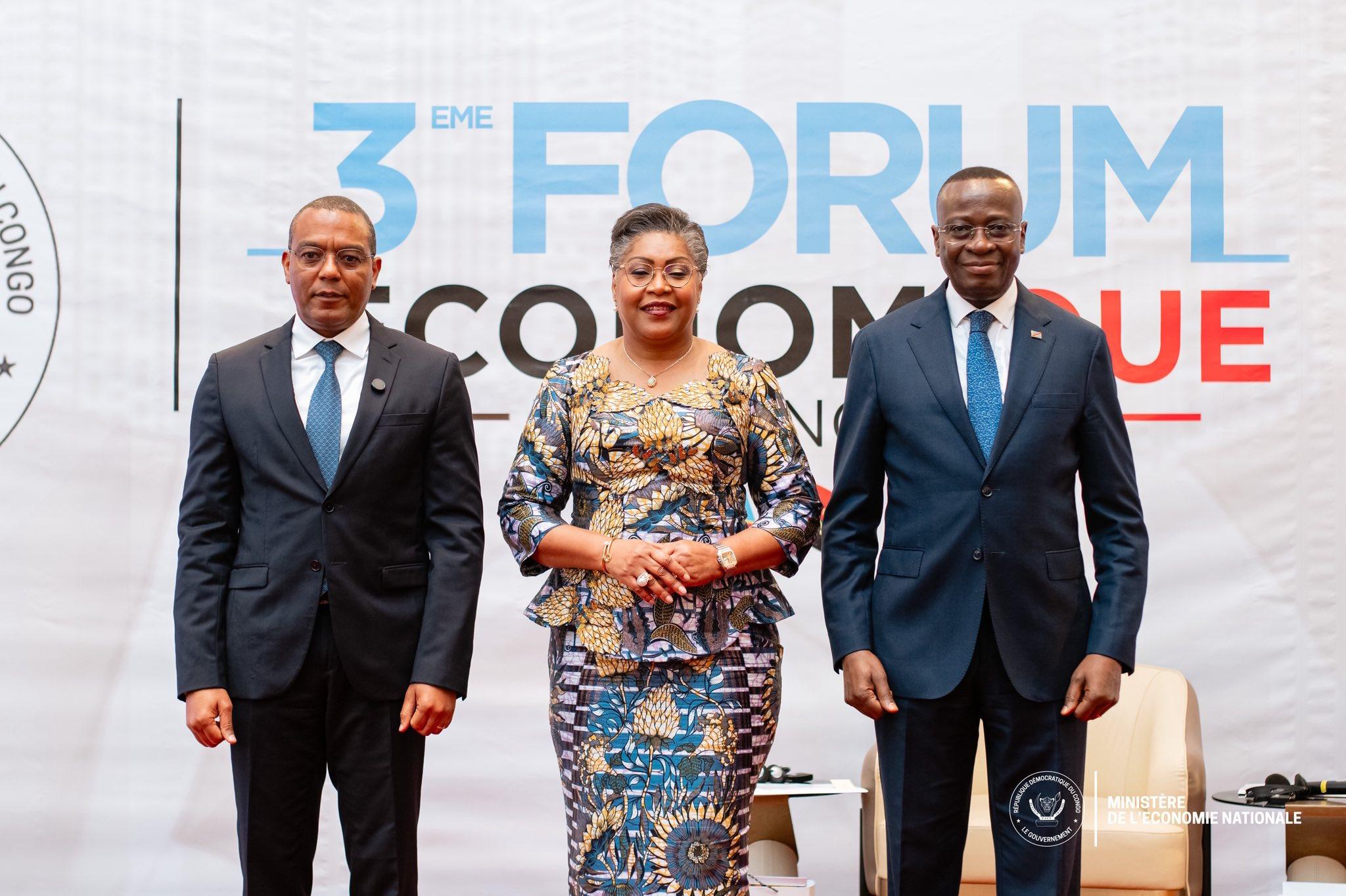 Cérémonie
                d'ouverture du 3e forum économique RDC-Angola à
                Kinshasa