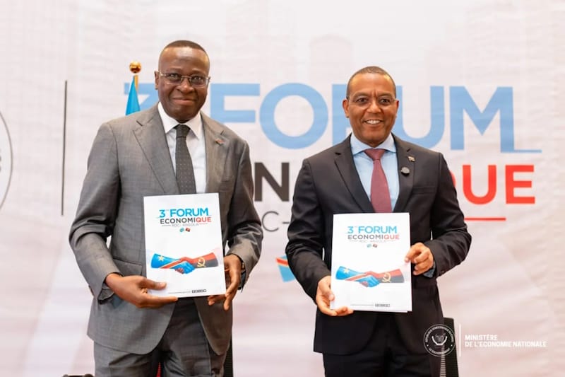 Clôture du 3e forum économique RDC-Angola à
                Kinshasa